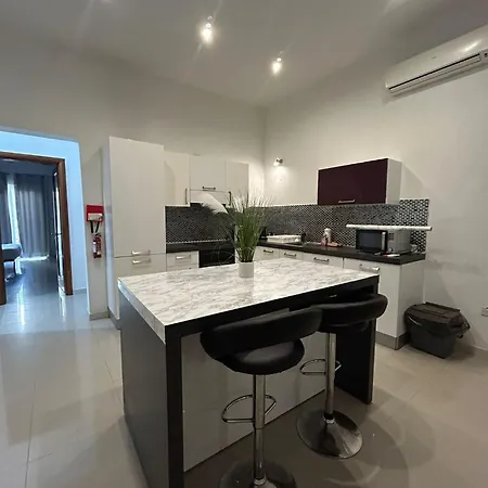 Luxury Private With Ensuite St. Julian's